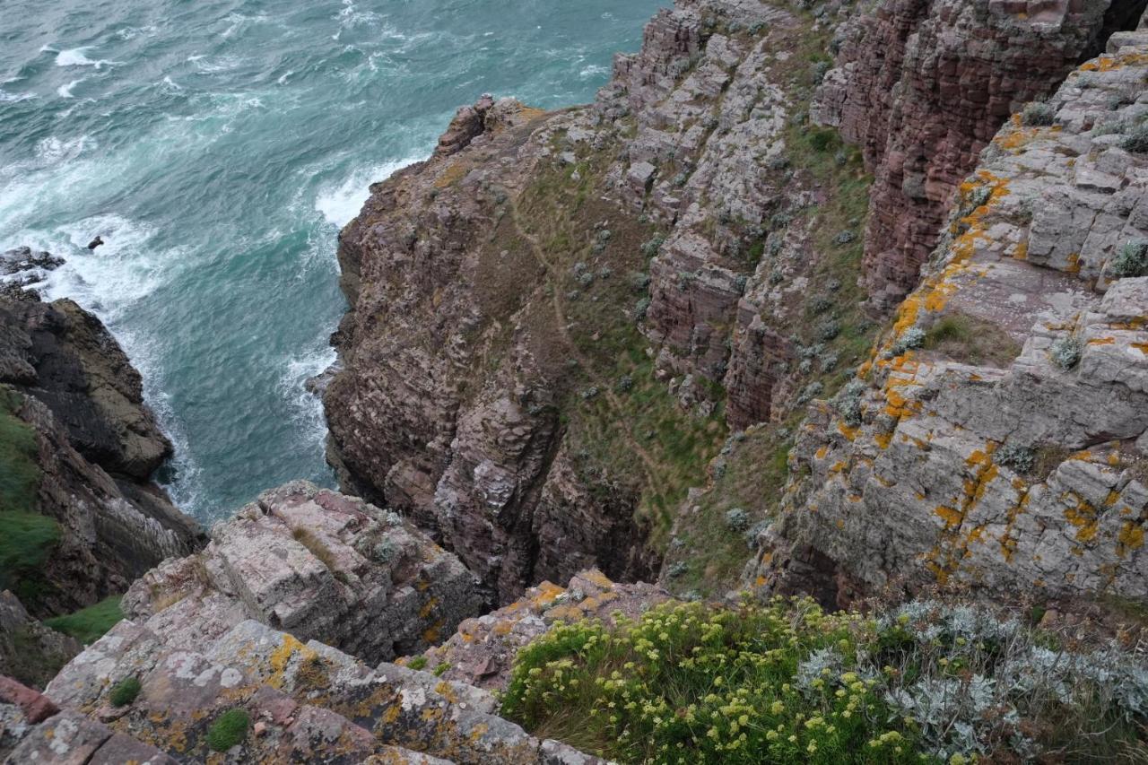 Chambre De La Nonne En Vacances Dol-de-Bretagne Bagian luar foto